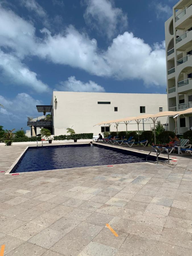 Apartamento Ocean View Aquamarina Cancún Exterior foto