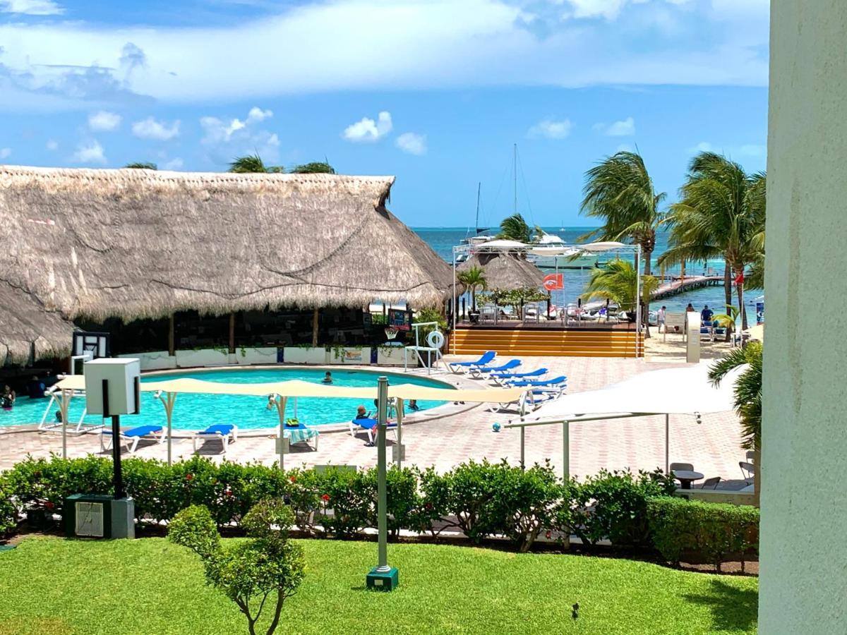 Apartamento Ocean View Aquamarina Cancún Exterior foto